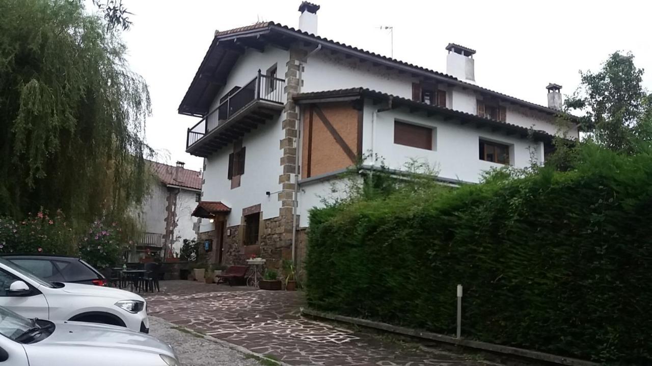 Hostal Rural Donamariako Benta Exterior photo